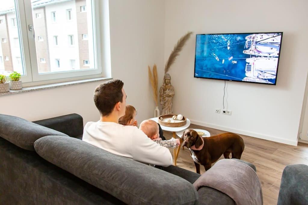Grosse Cozy 4-Zi-Whg Mit Balkon Naehe Europa Park Und Rulantica Lägenhet Lahr  Exteriör bild