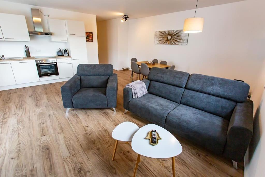 Grosse Cozy 4-Zi-Whg Mit Balkon Naehe Europa Park Und Rulantica Lägenhet Lahr  Exteriör bild